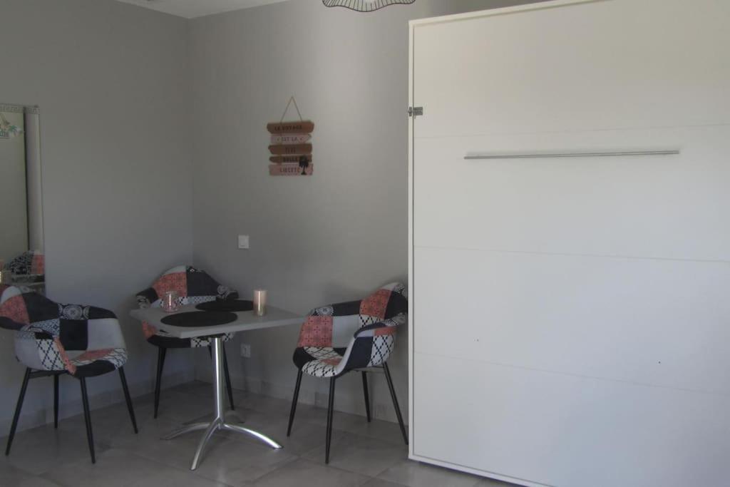 Studio Tout Confort Au Coeur Des Graves Portets Ngoại thất bức ảnh